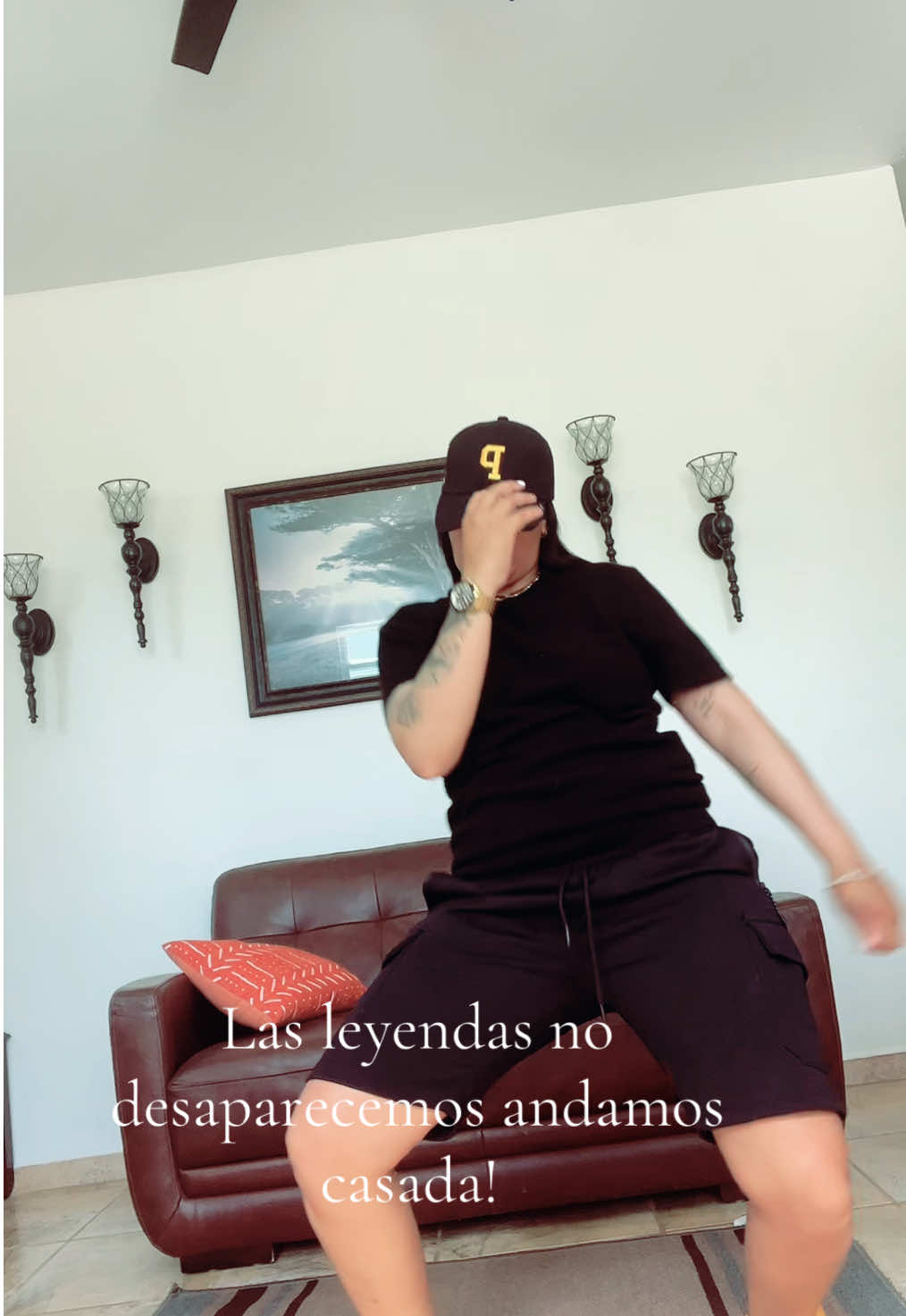 @🦦
