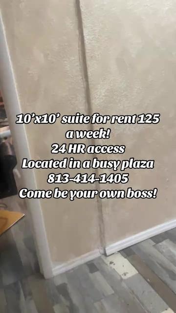 @Dollhouse nails of Tampa
