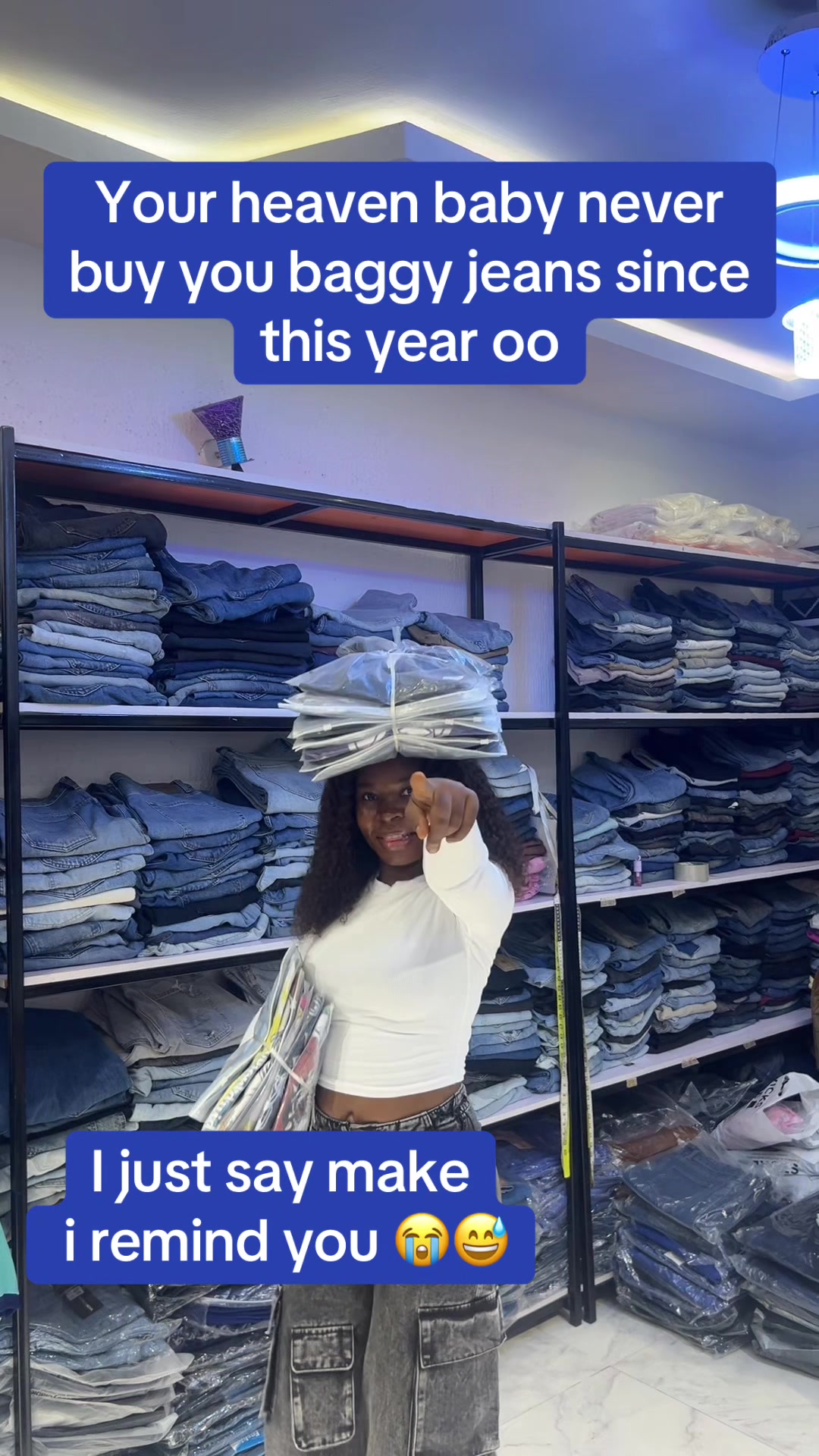 @UYO BAGGY JEANS & TEES VENDOR