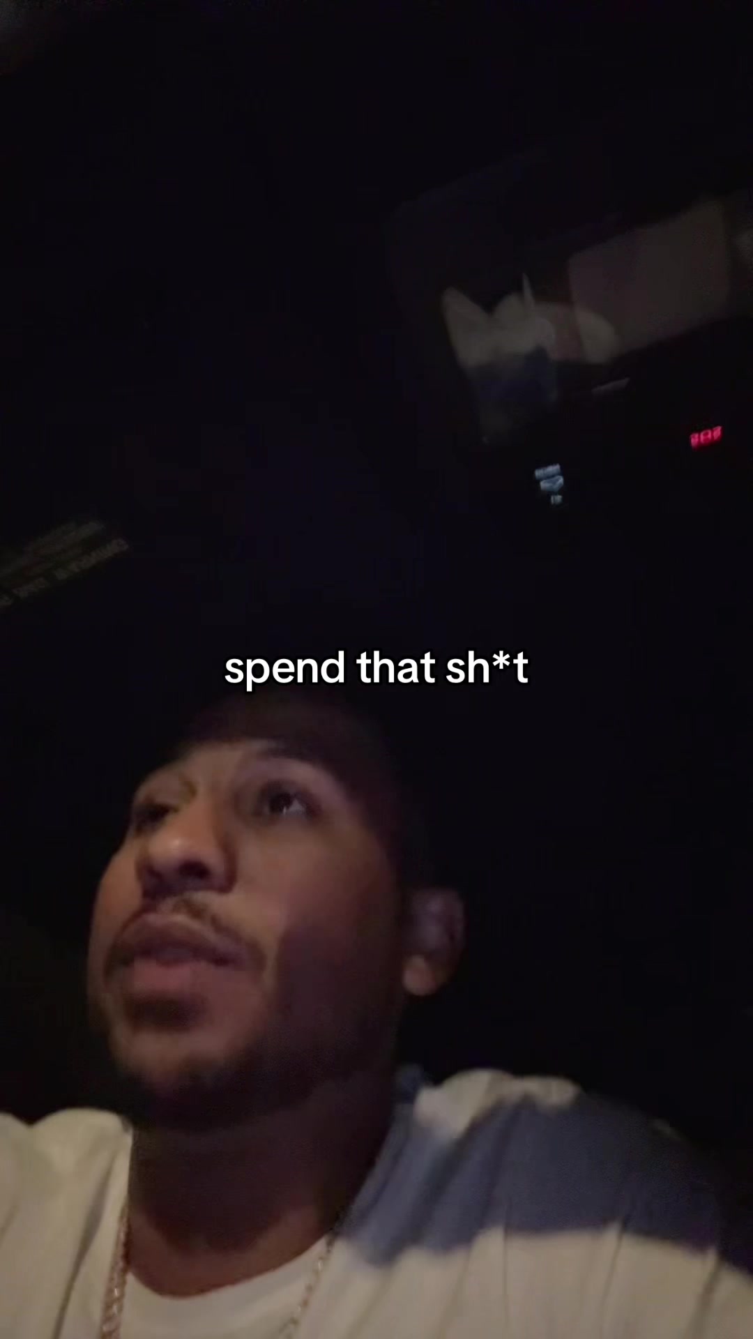 @thequis_