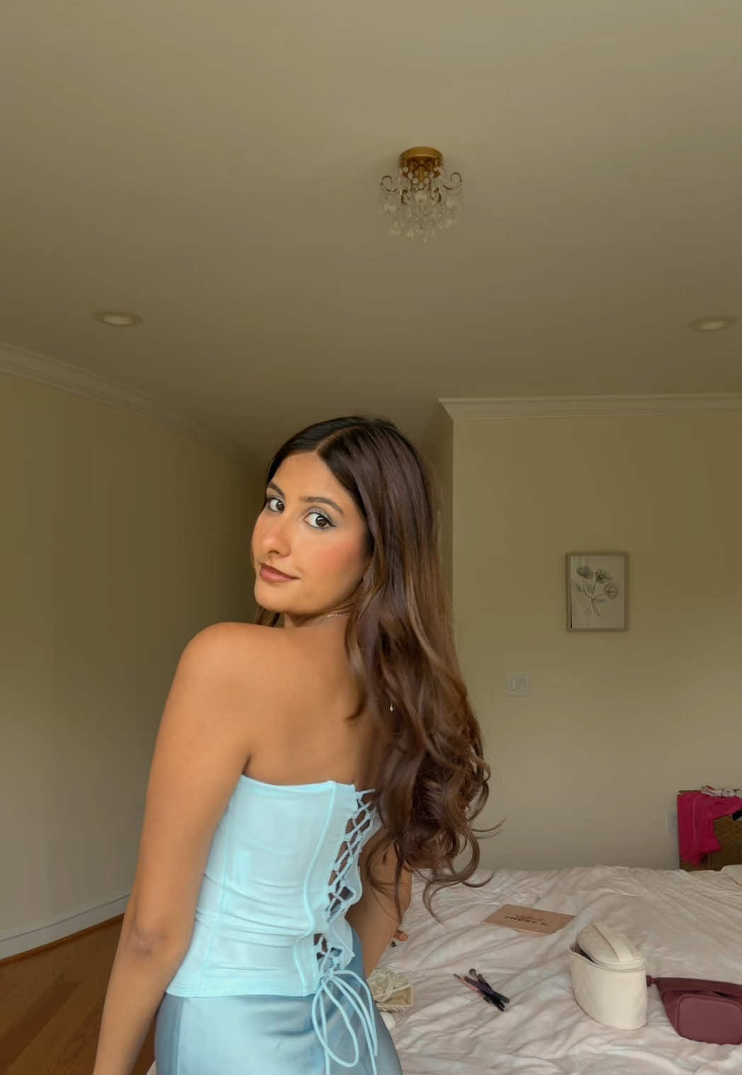@laj_chaina