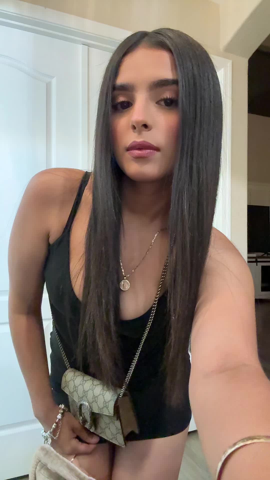 @Paula<3