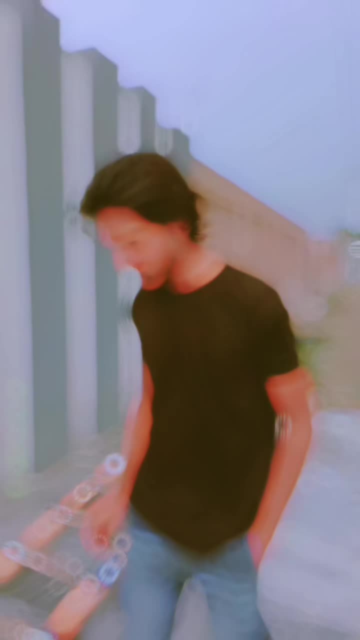 @🅼🆁•🆁🅾🅼🅴🅾😎