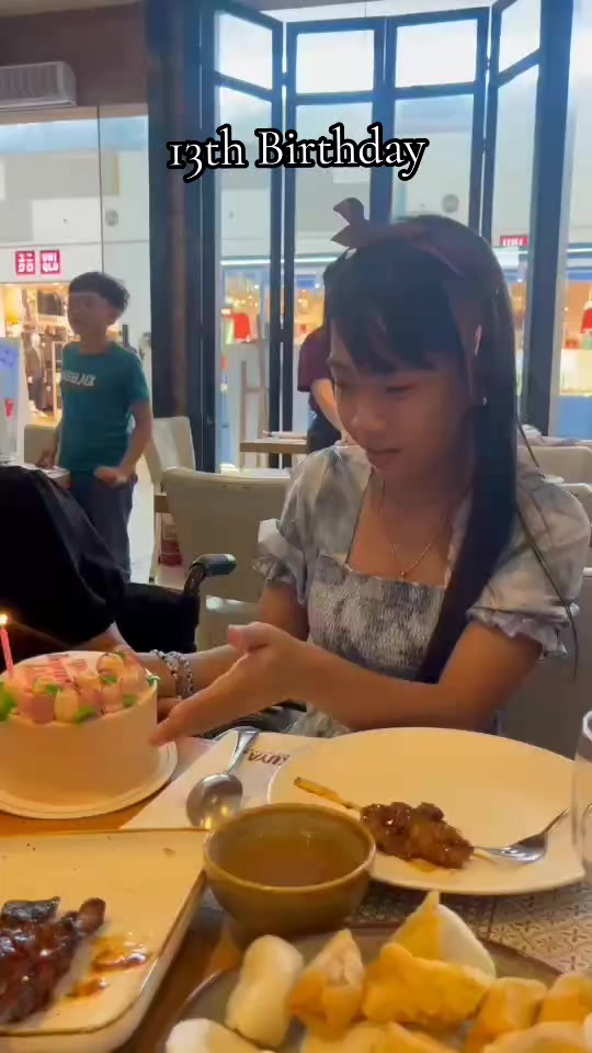 @Momshie Jacky