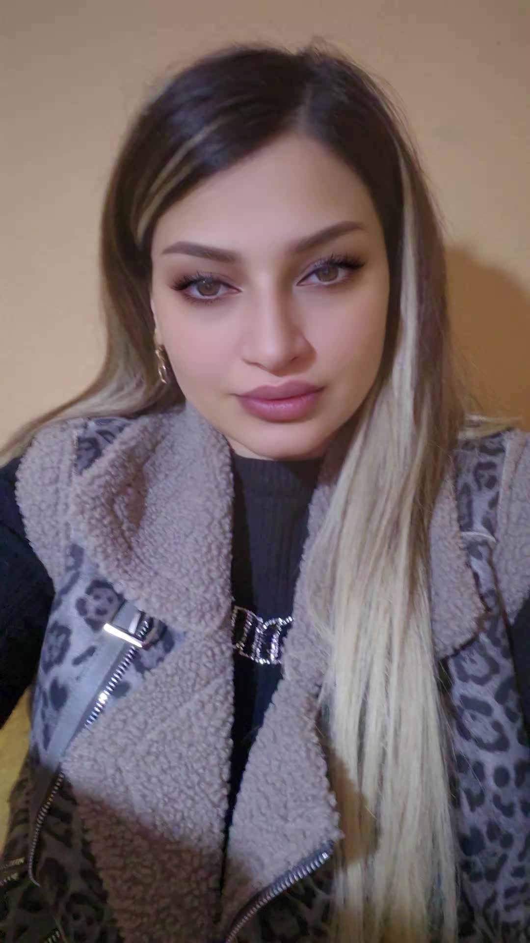 @leyla777