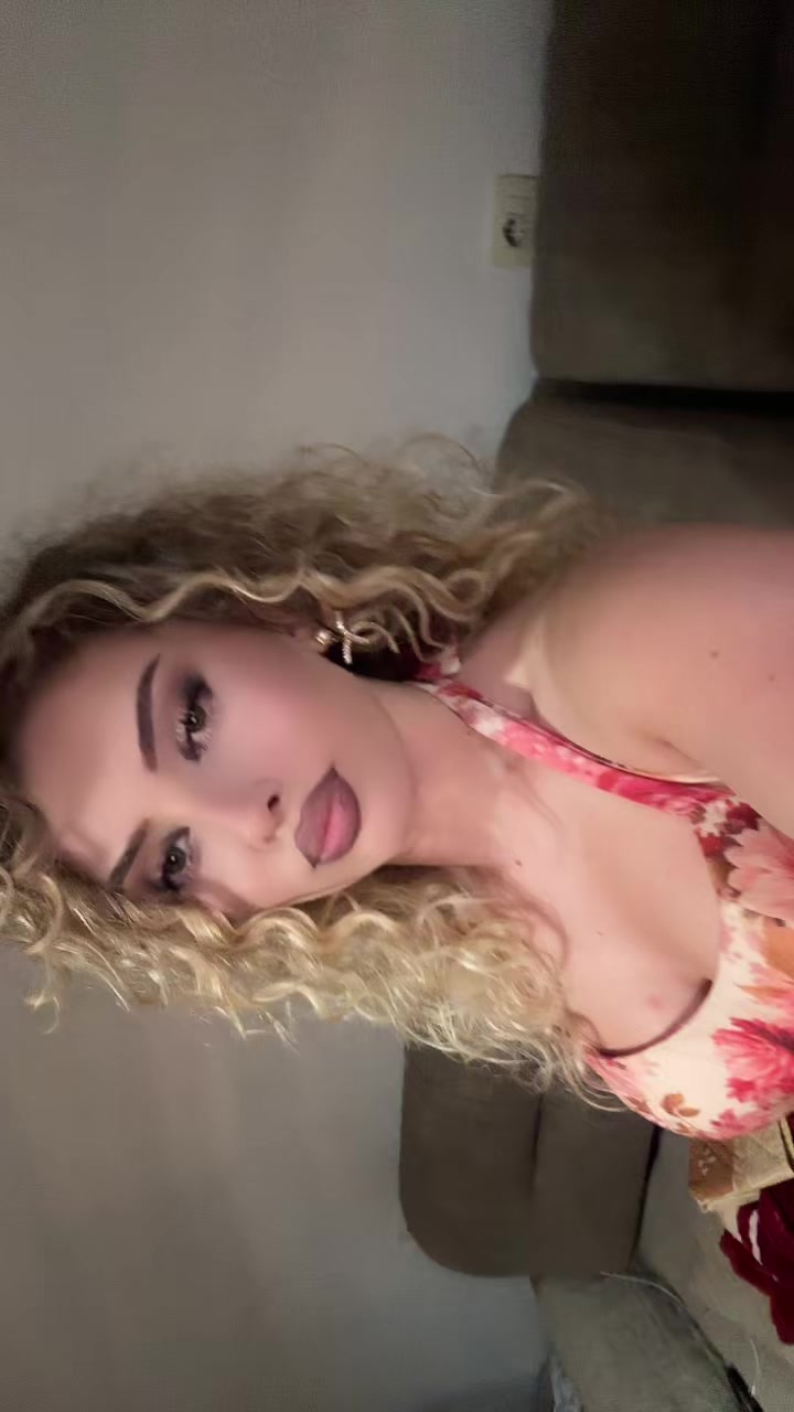 @Sonii✨