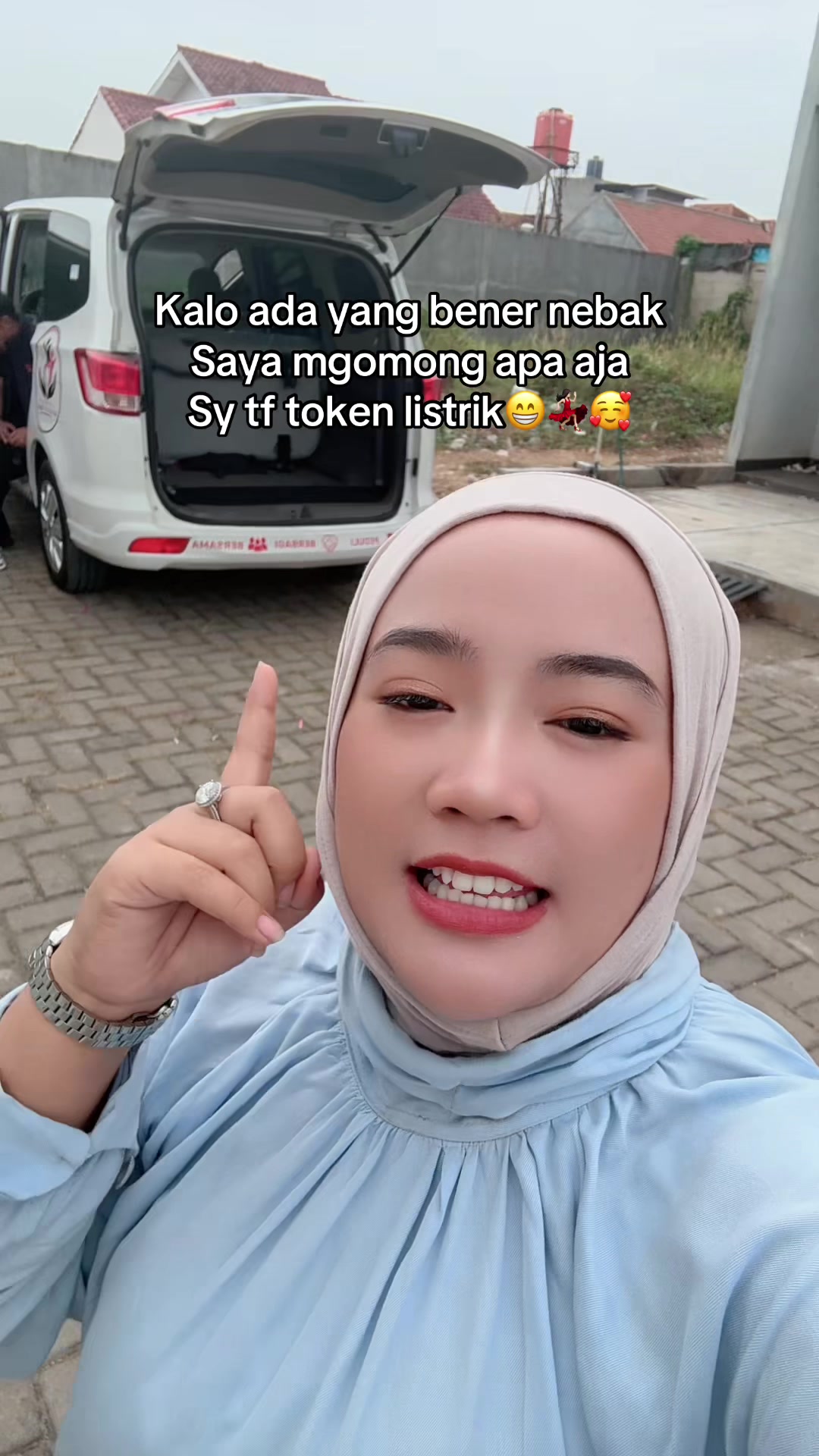 @Miradesianaa