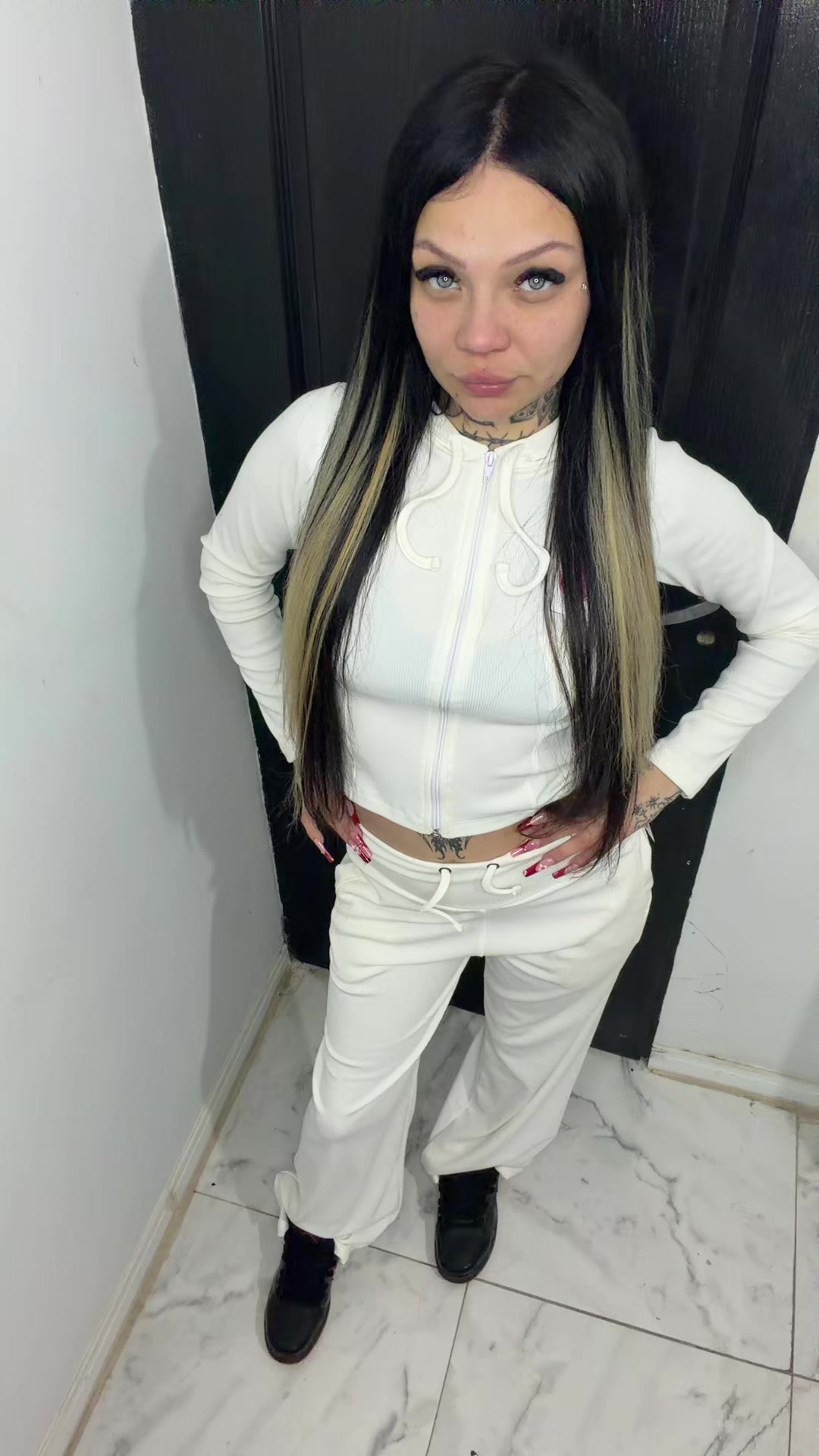 @wachamaldita