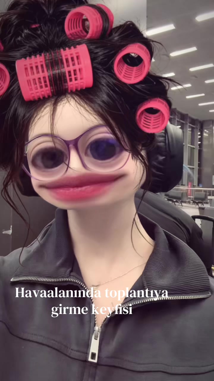 @Hande Tombul
