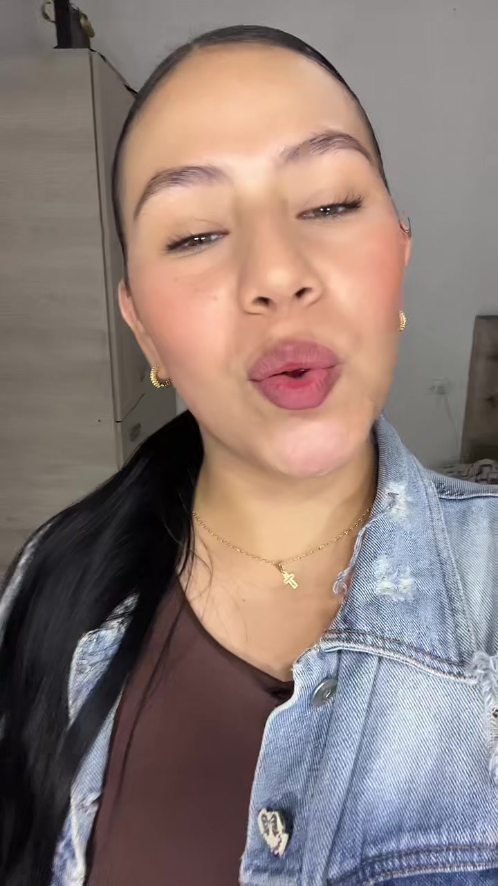 @Greyss