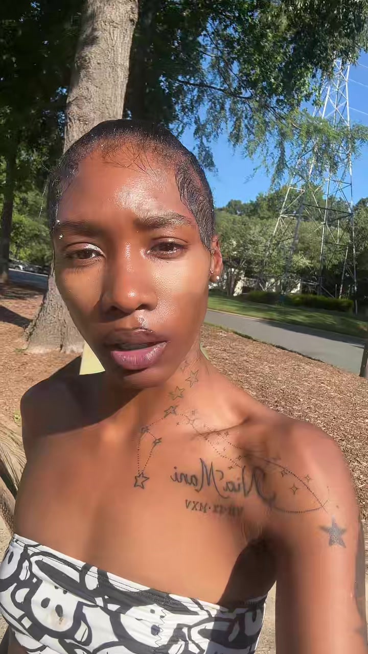 @aj🫧🎸🧛🏾♀️