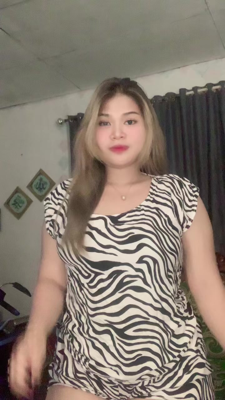 @Nikiwww