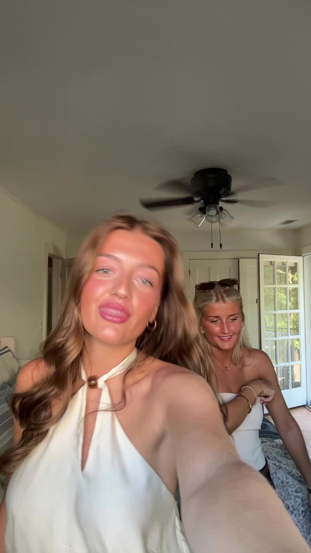 @t