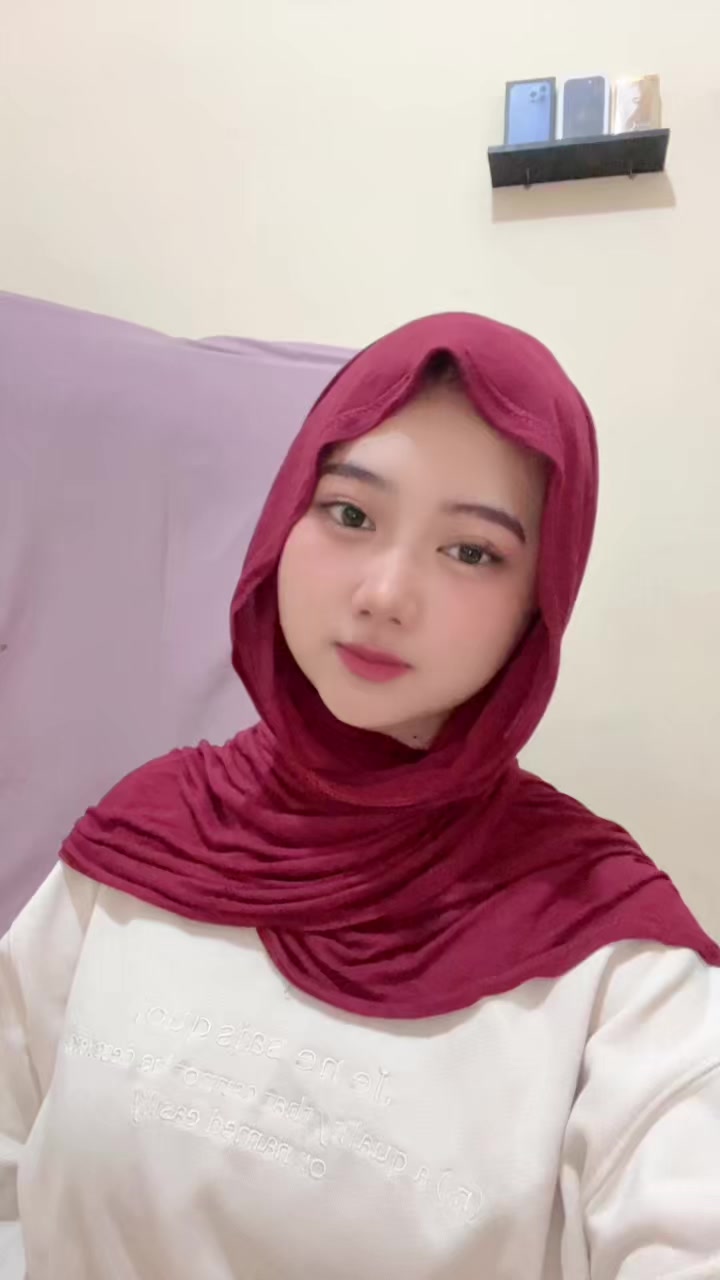 @intannn