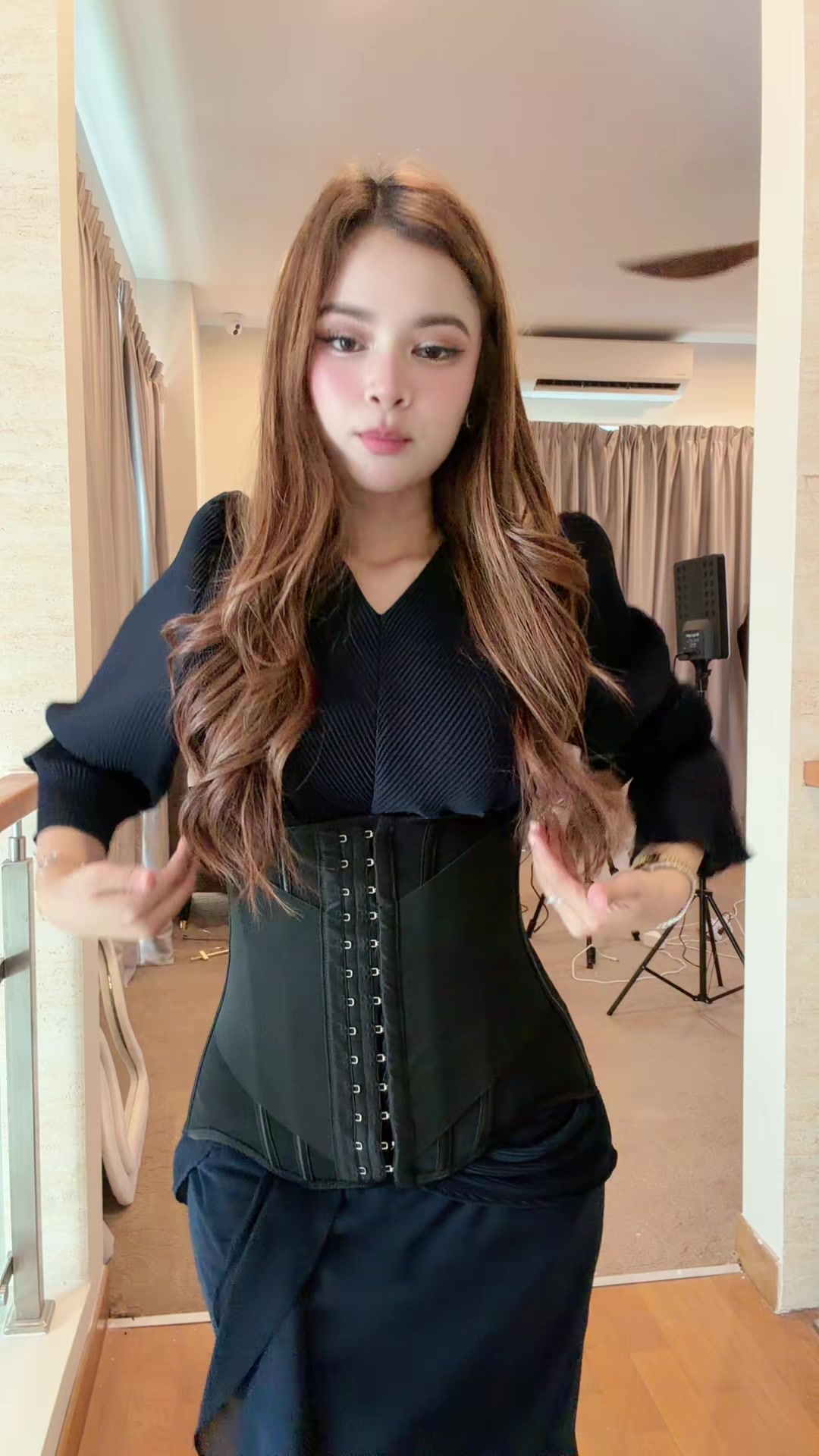 @Naomi Nadia