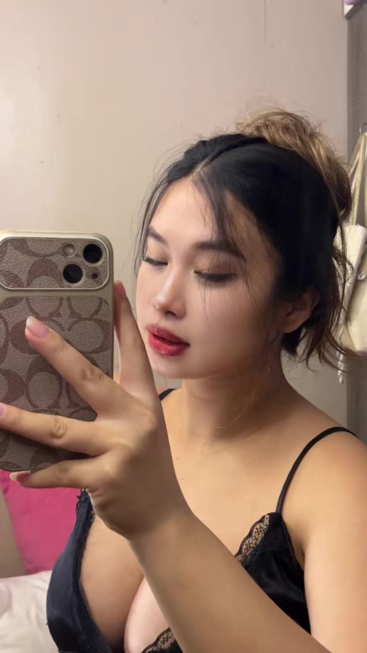 @Kitty💋