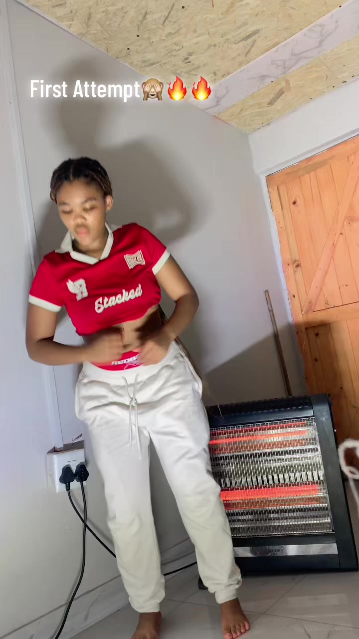 @ASISIPHO SKEI🥰🩷