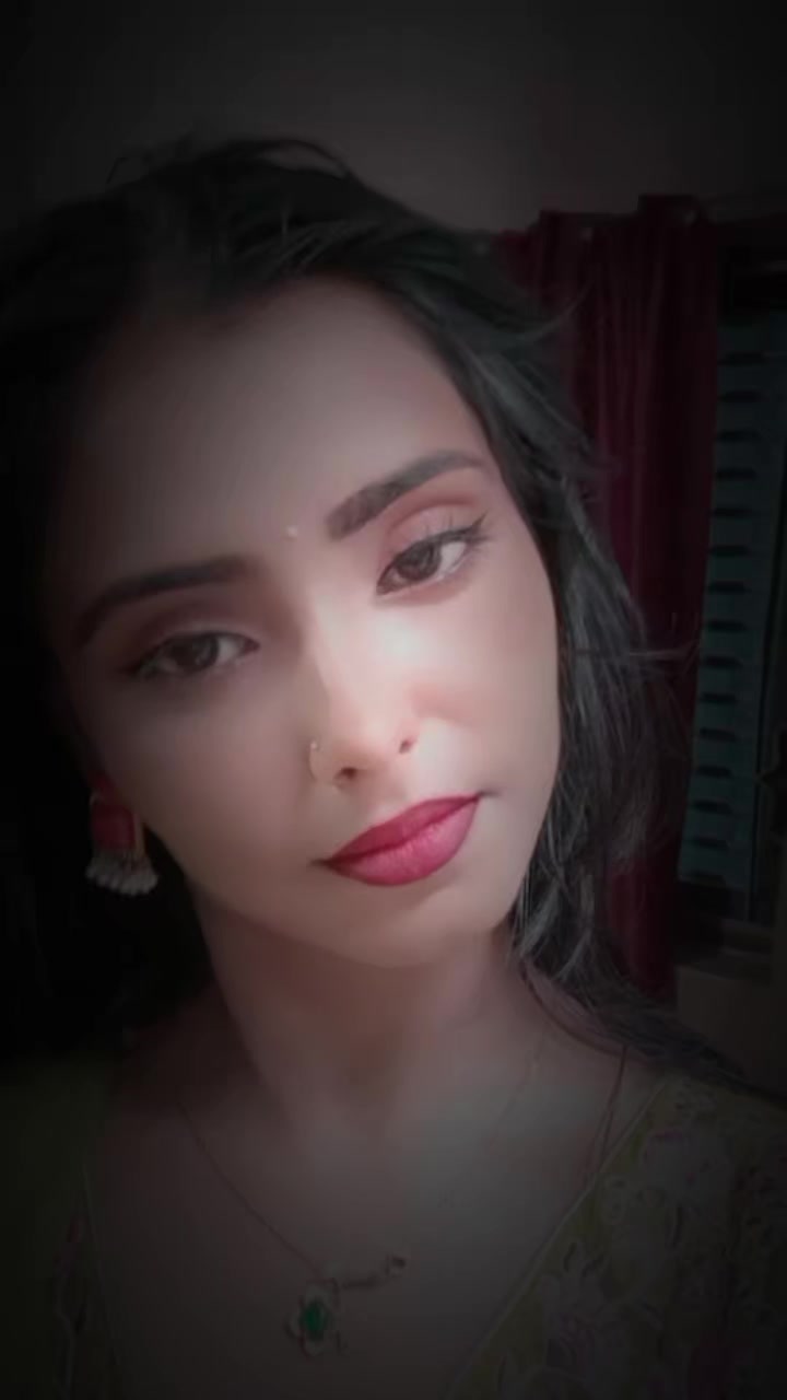 @rakhi thakur🌸🕊️