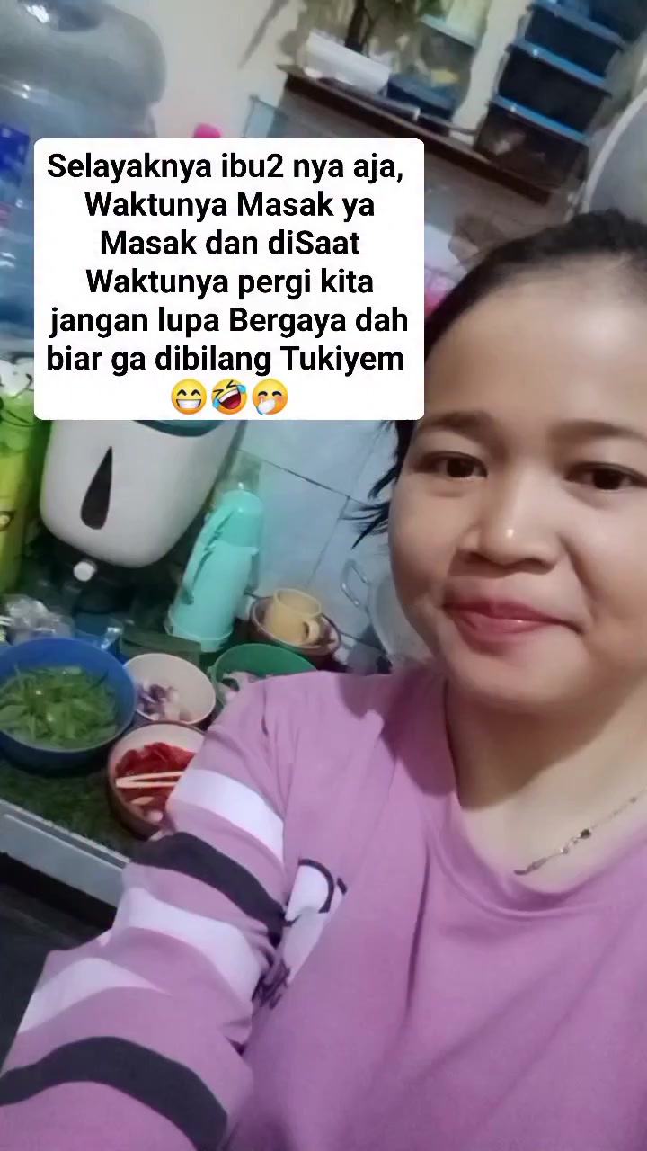 @Debyrieni