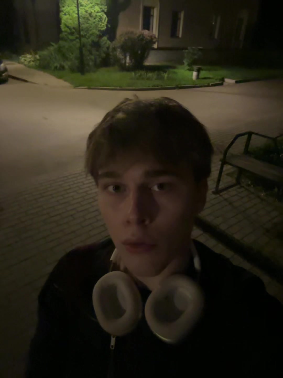 @Илюша🥱