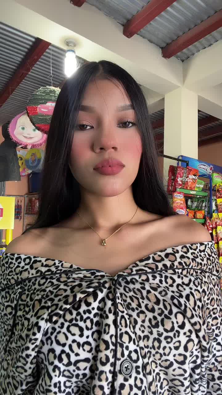 @Evaโ๏ธ