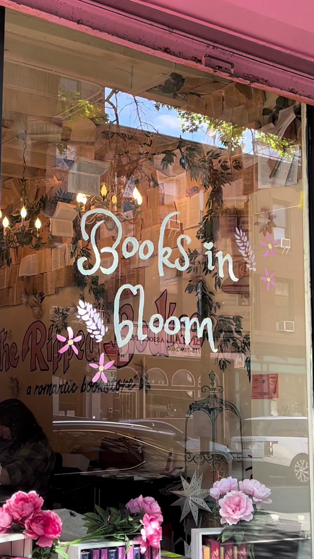 @TheRippedBodice