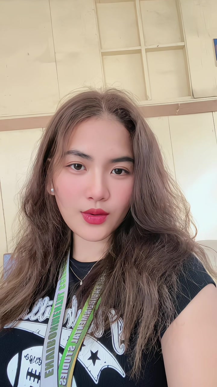 @annekristel_