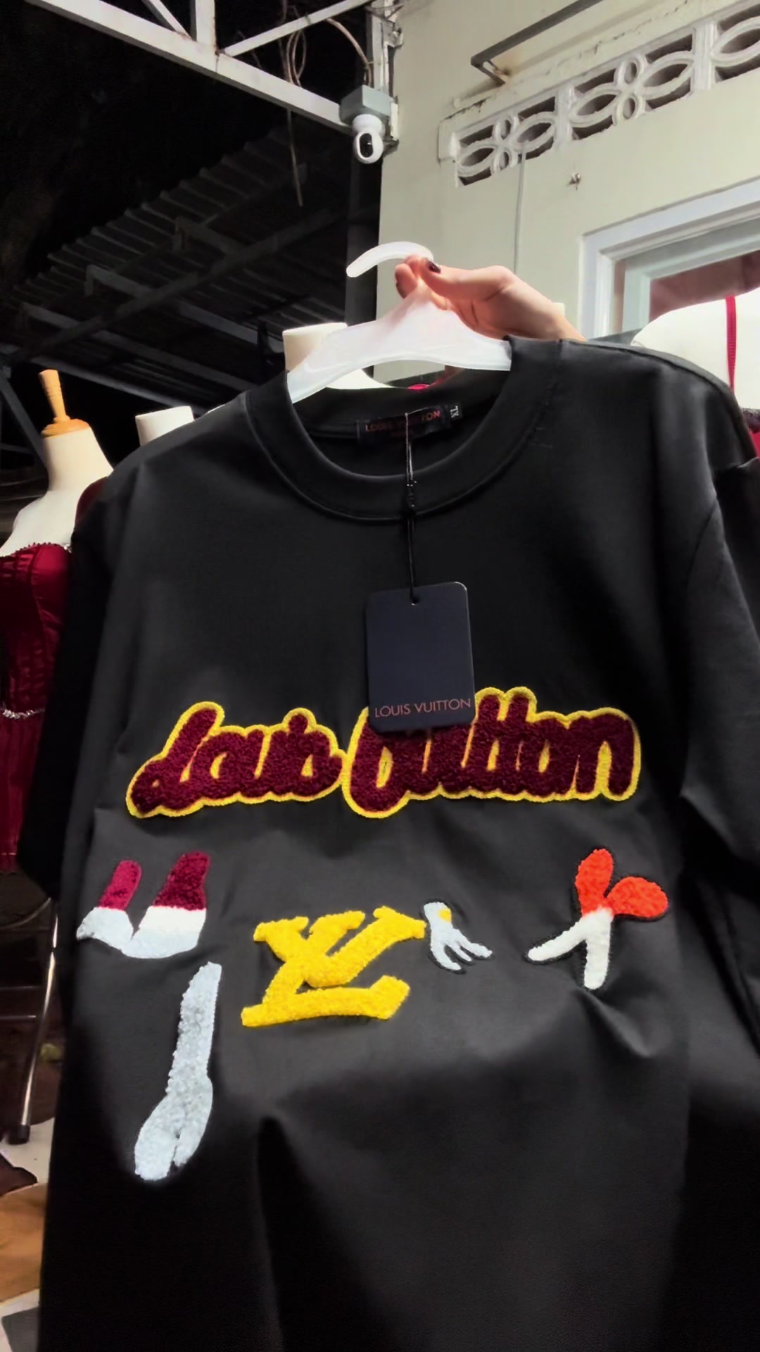 @ហាងខោអាវលាក់ខ្លួន❤️