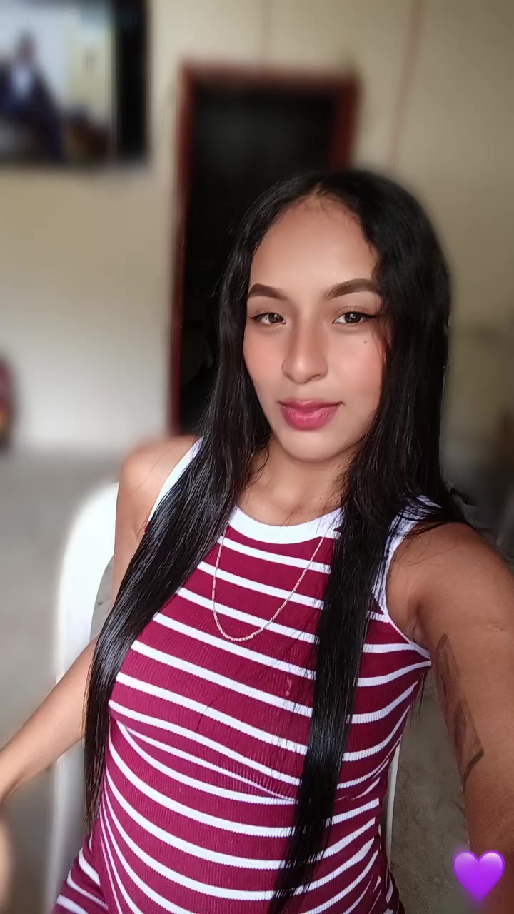 @M 👸