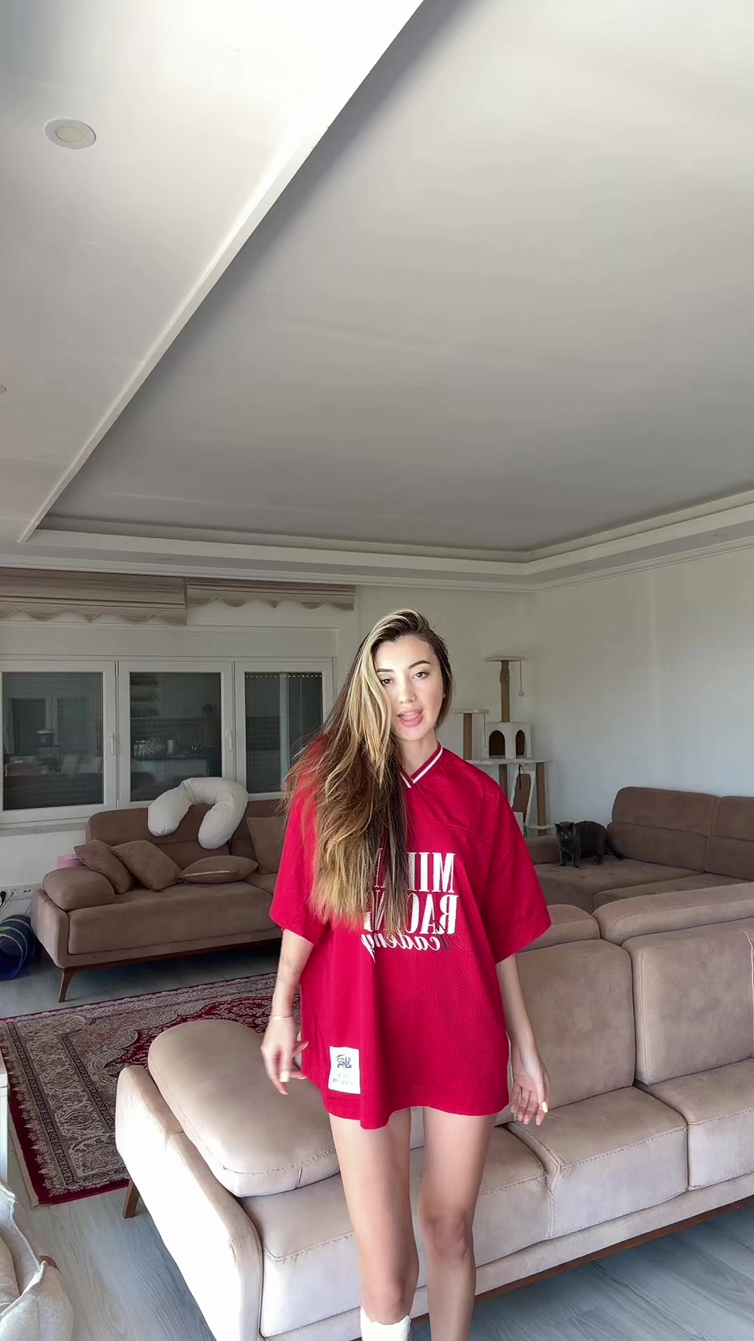 @ELVİRA🤍🧿