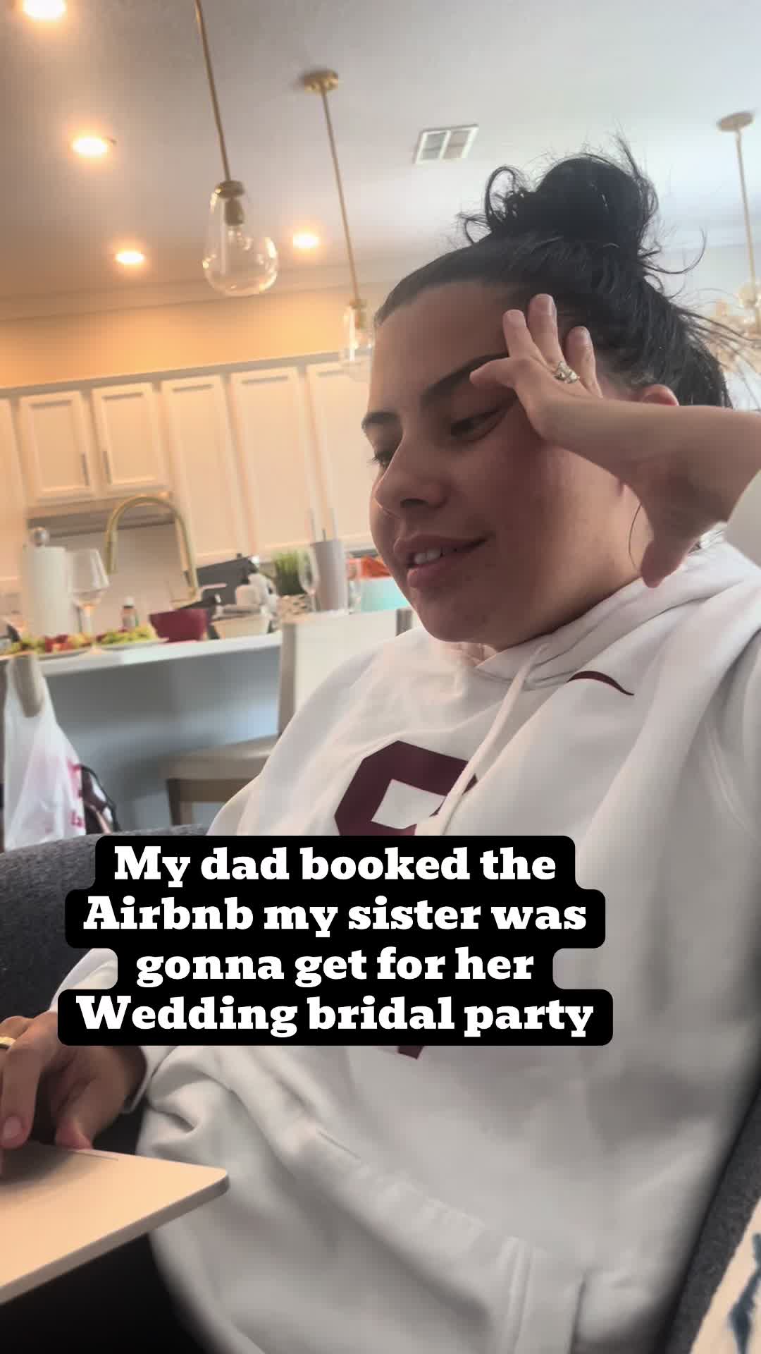 @mia.banales
