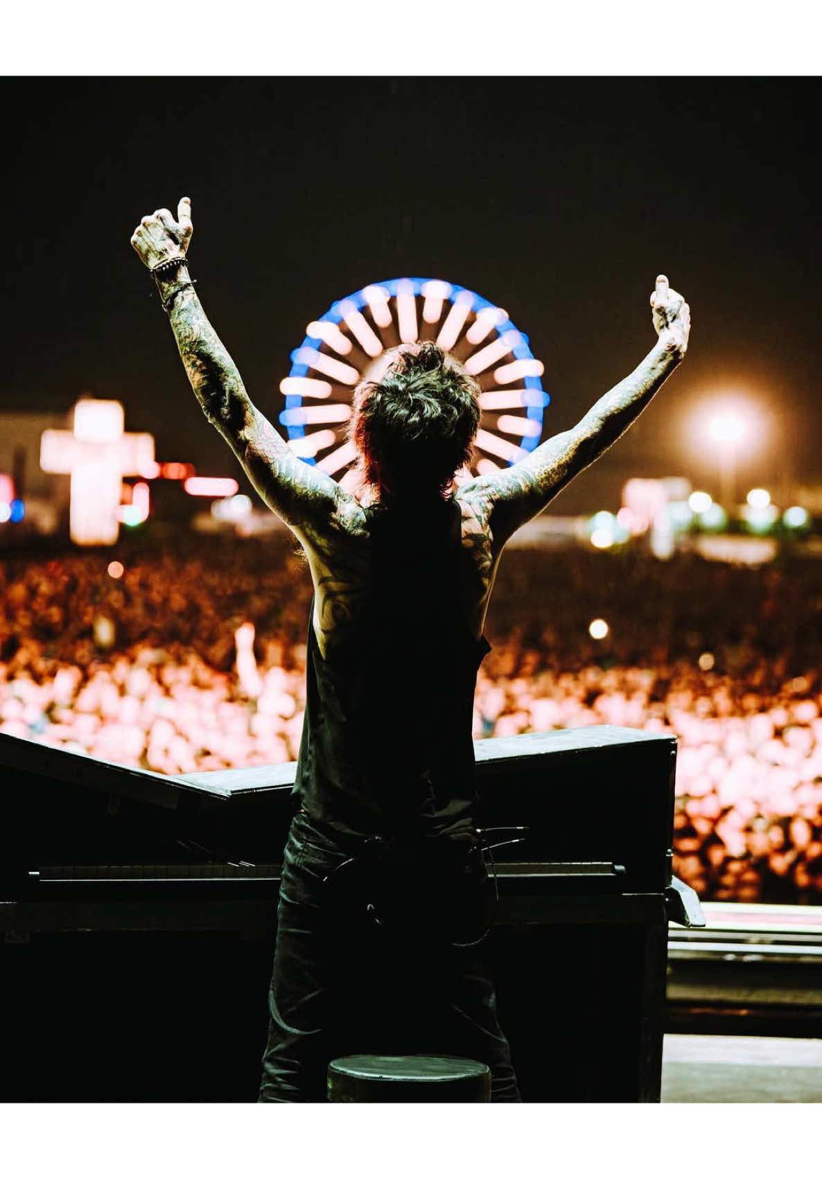 @Mötley Crüe