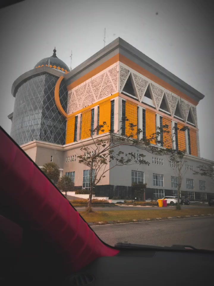 @Miii