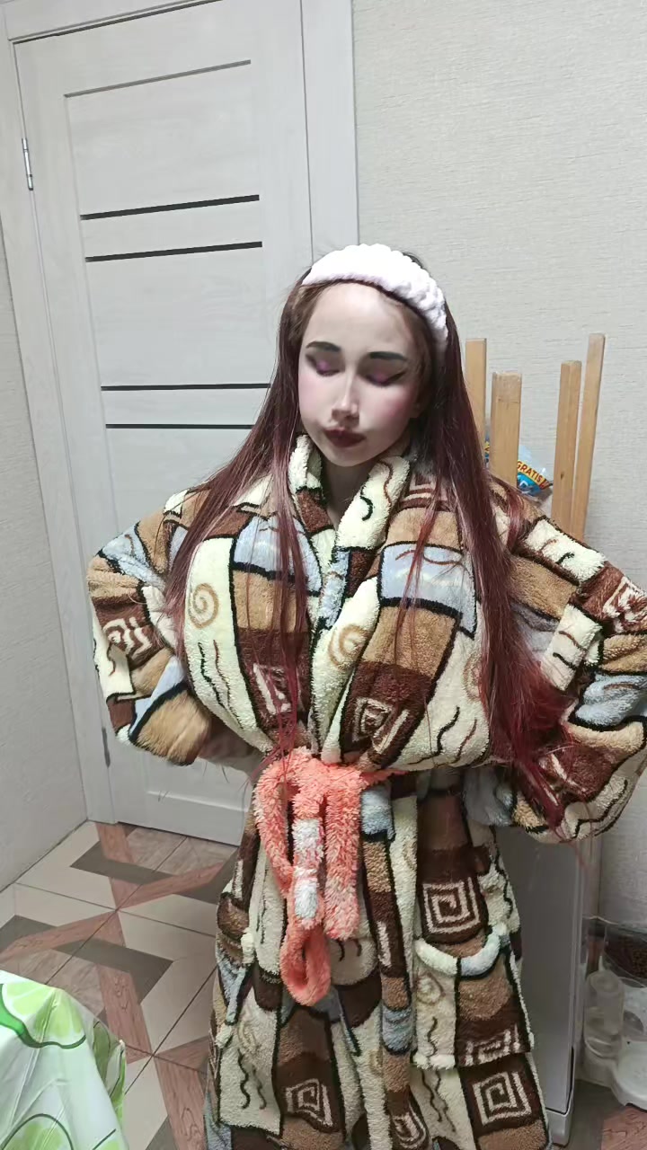 @тупа еся