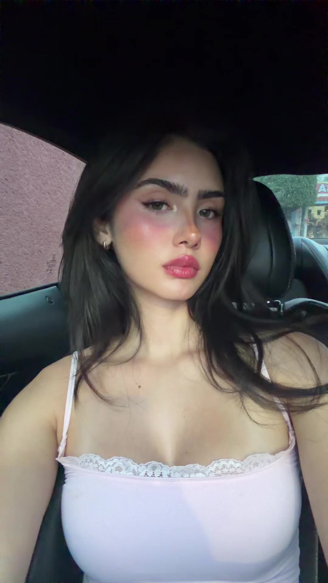 @Gabriela