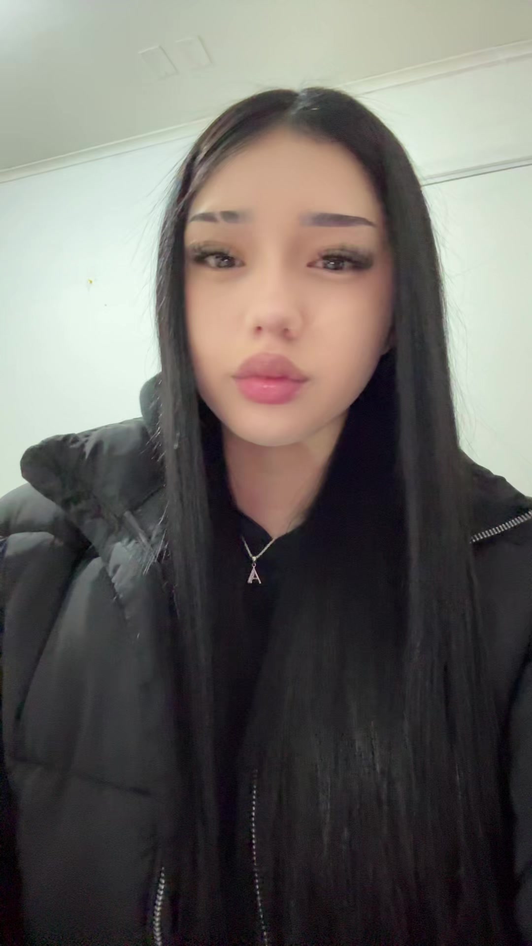 @️