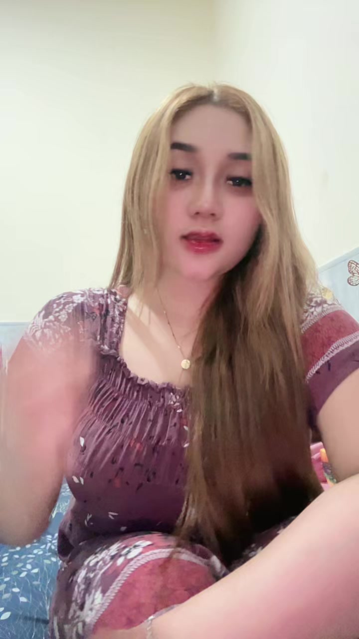 @inisintottyy