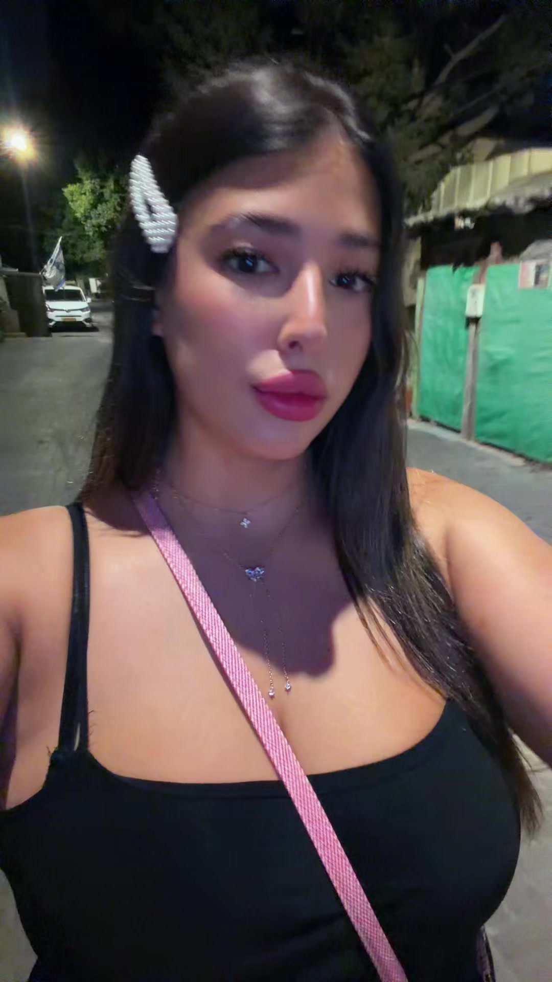 @לירוני
