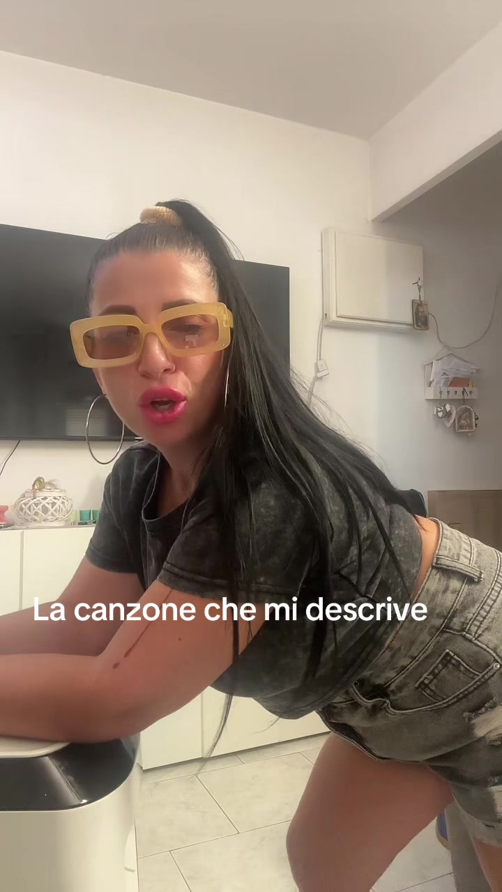 @Ily🦋