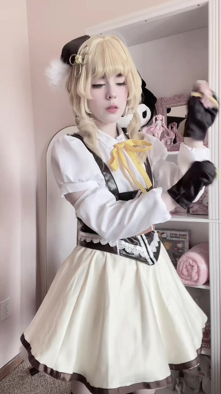 @⋆ ៹   lark ׅ    ੭