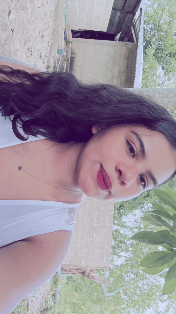 @Jimena 💜