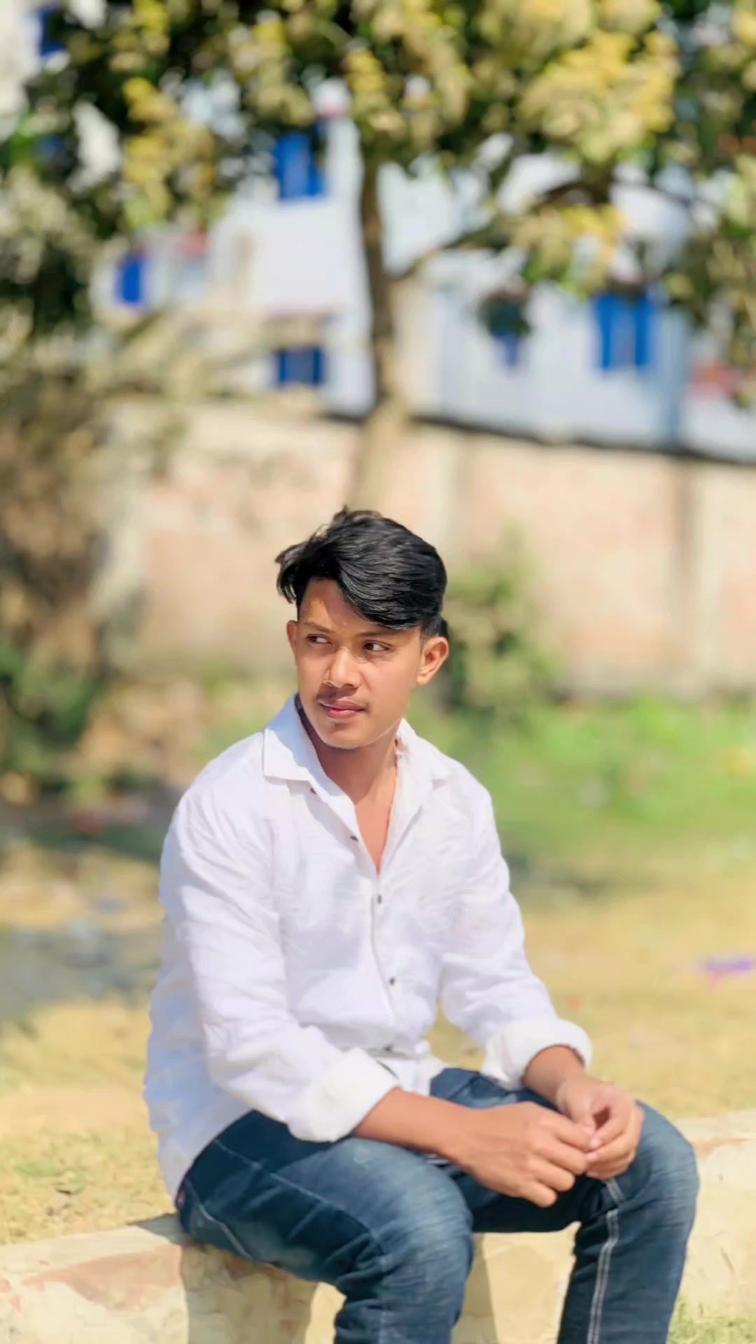 @R...🚩