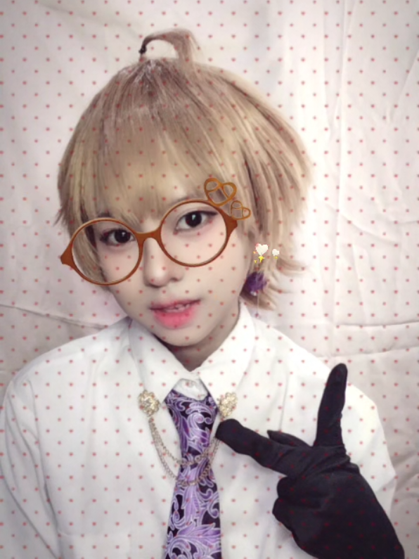 @vii໒꒱