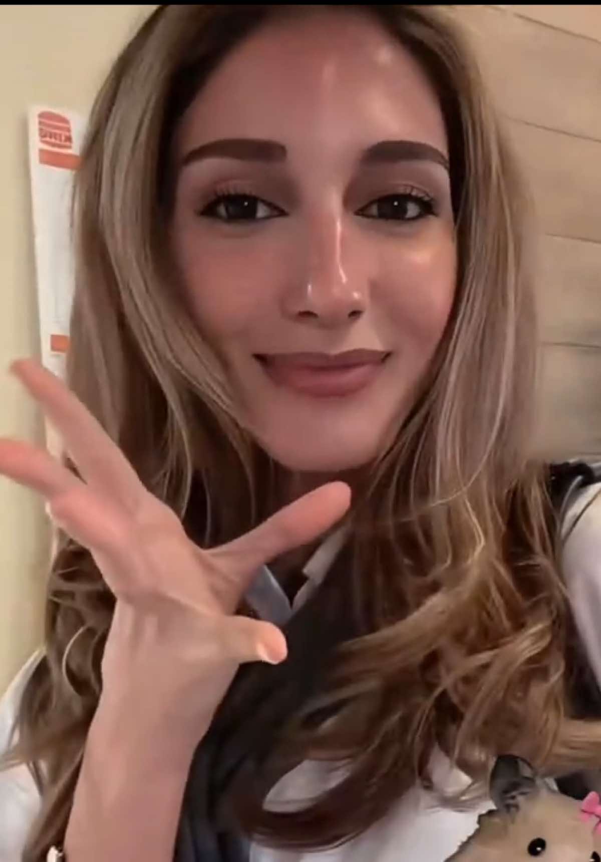 @๐๐๐