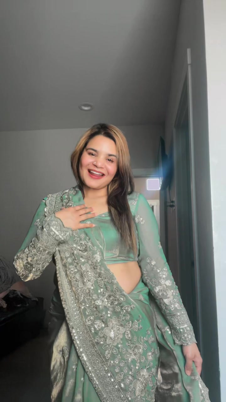 @Roshani Karki
