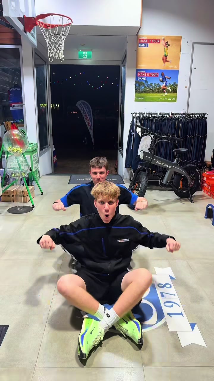 @Intersport Midland