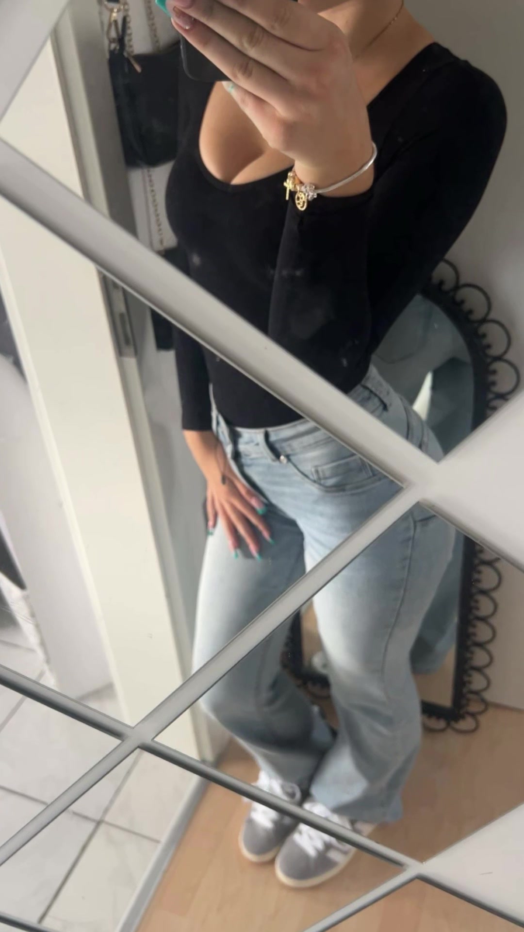 @mommyyy24