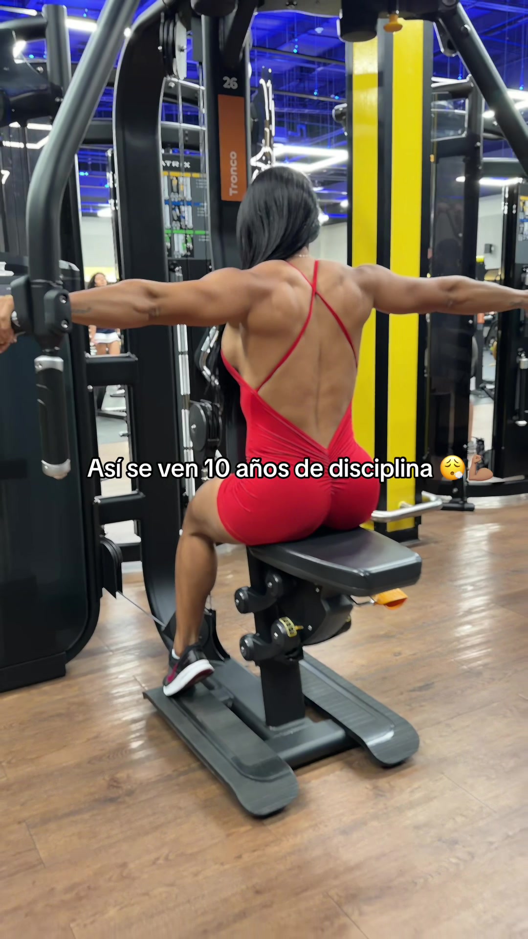 @lillymolinafit