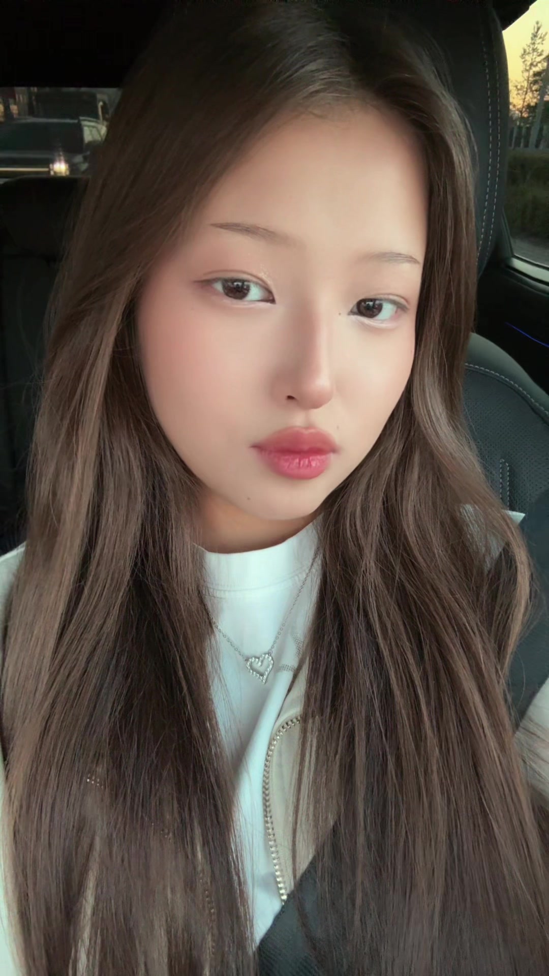 @inst: adyakuu