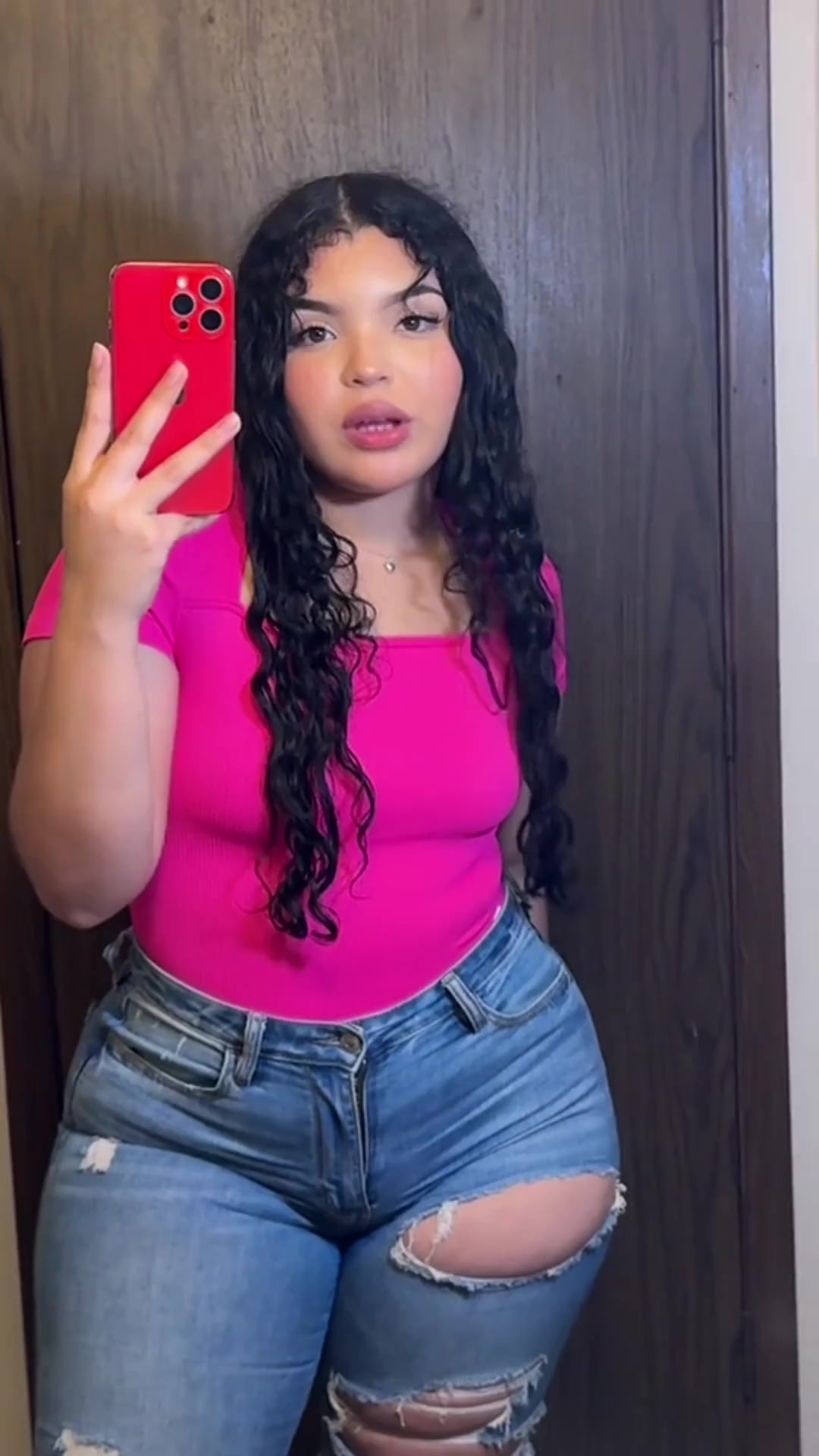 @Elara